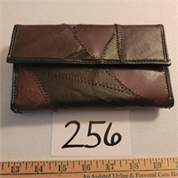 Ladie's Leather Wallet