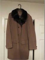 Very Nice Mens Long Coat w/ Fur Size 44