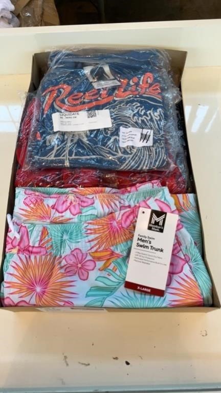 1 Lot -  4 Men’s size Large and X Large Swim