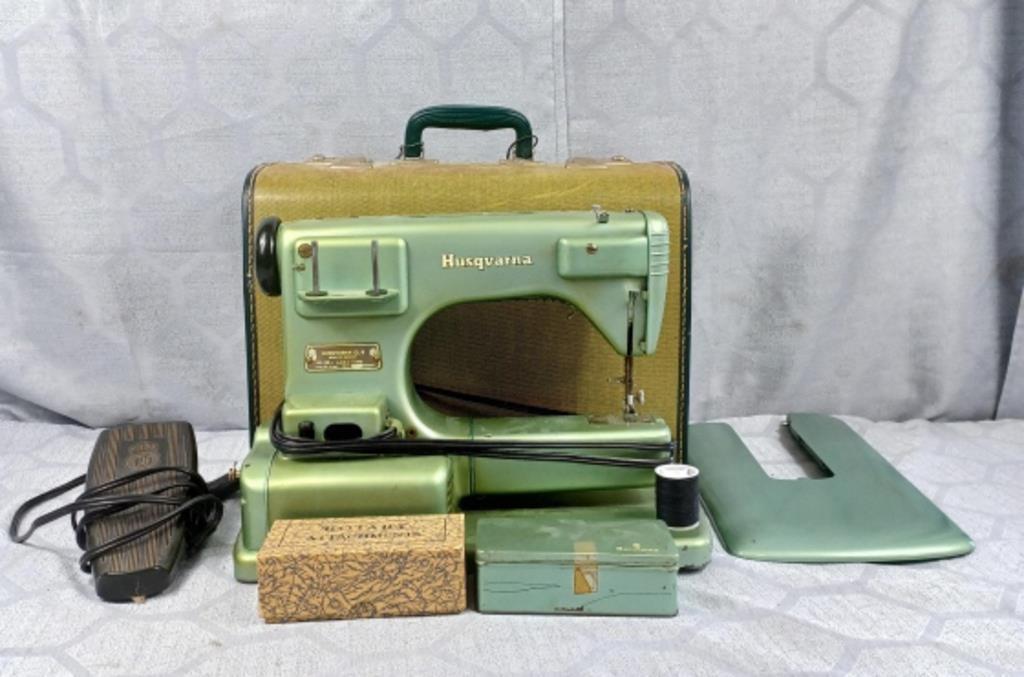 Husqvarna sewing machine with carry case and