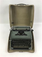 Vintage Olympia De Luxe Typewriter W/ Case