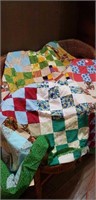 Vintage pieced quilt top
6.5 ft x 8 ft approx