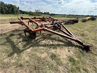 Krause 12ft chisel w/ new JD hydraulics