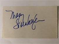 Mary Steenburgen signature cut