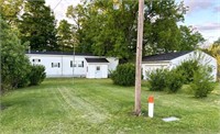 Country Lot with moblie home & garage on 1.31 acr