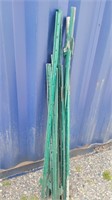 Metal fence posts 14-4'
7-5'