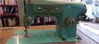 Vintage White Sewing Machine With Desk Untested