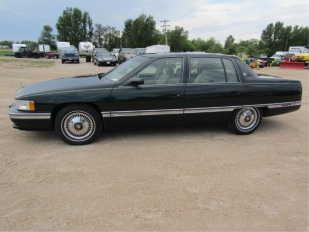 Clean-1994 Cadillac Sedan Deville 4.9L V8 Auto,4dr