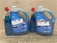 2 gallons windex w/ spray bottles