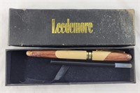 Leedemore wood turned pen