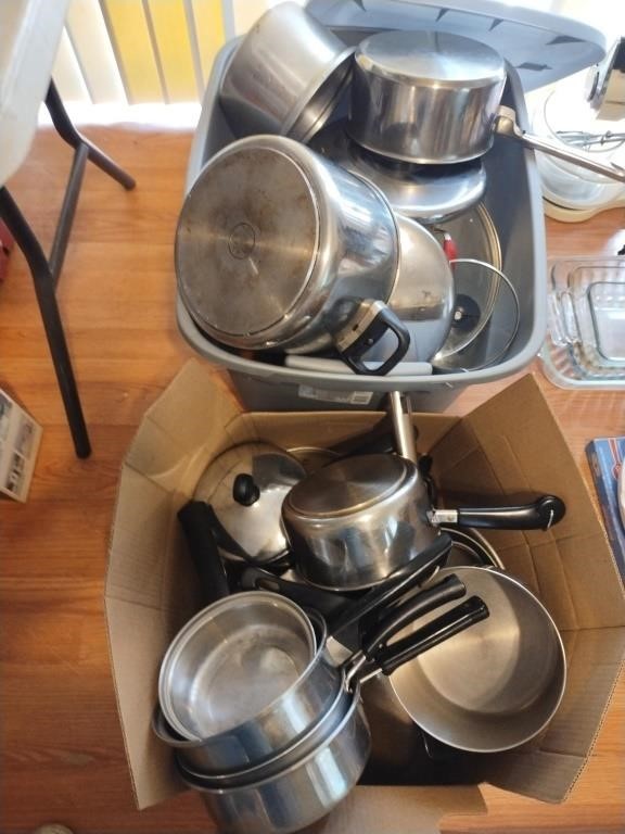 Pots, pans with and without lids and a tote