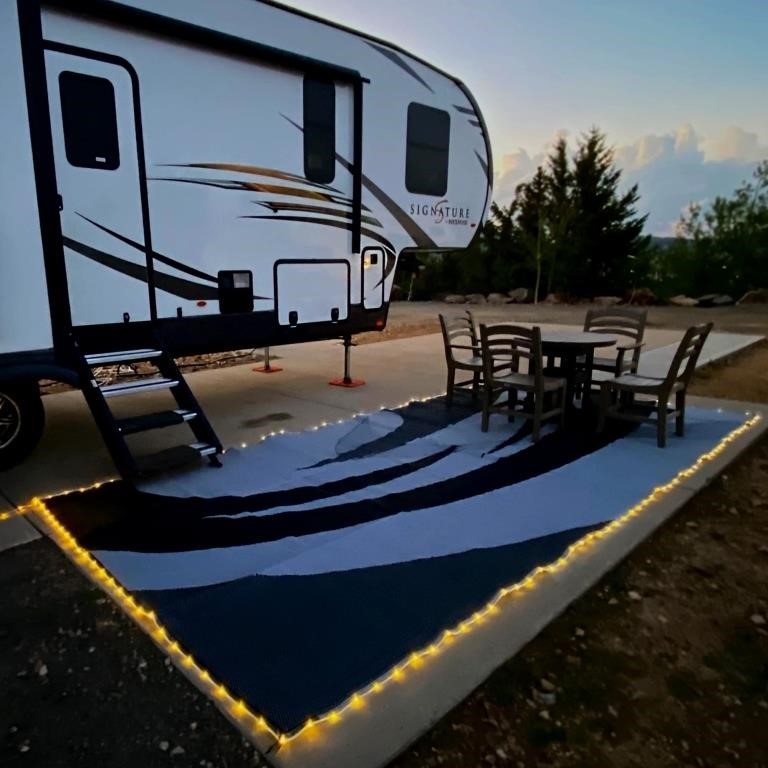 Stylish Camping L158181WL 8-feet by 18-feet LED