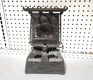 Antique Beatrice Sad Iron Kerosene Heater / Stove