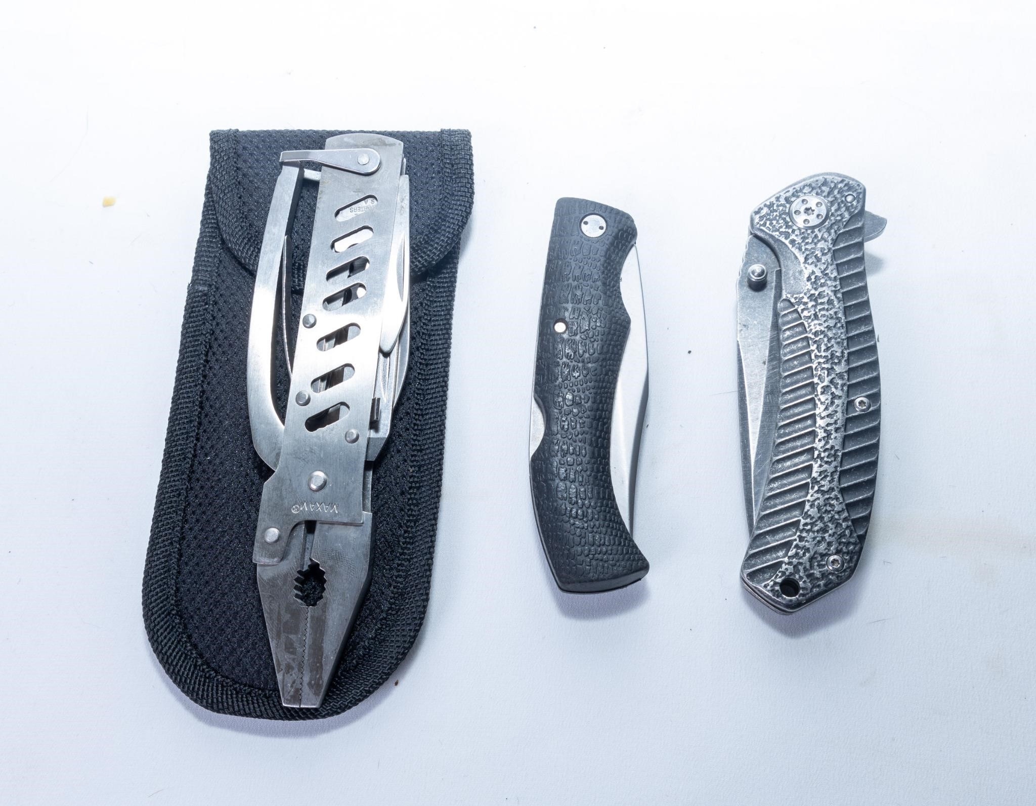 Collection of three knives