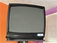 Magnavox 19 inch TV; Model No. MT1901B101; no