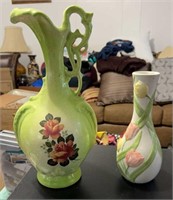 2 beautiful vases