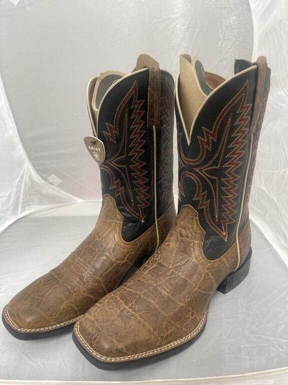 July 22 - Western Wear Online Only Auction