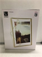 UMBRA PRISMA PHOTO DISPLAY