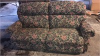 Double recliner couch flower   Pet friendly