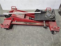 CRJ Transmission Floor Jack