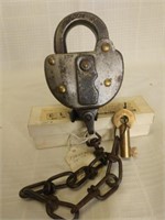 MK & T railroad lock & key