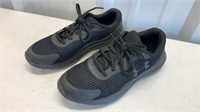 Under Armour sneakers - Size 9