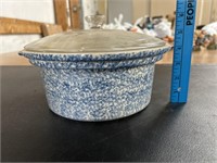 Roseville Pottery 2 qt. Spongeware Crock Pot