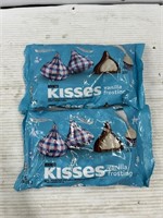 Hersheys kisses vanilla frosting 2 packs each 9