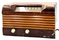 Vtg. Delco Model R.1229 Tabletop Tube Radio