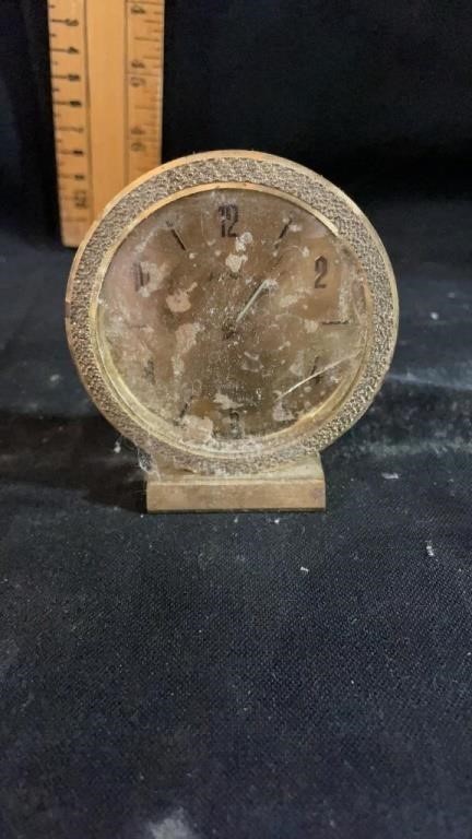 Vintage Auction, Clocks, Decor,  6-20-2024