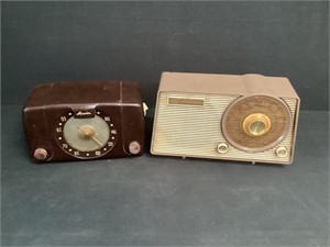 Motorola & Arvin Radios