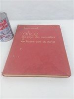 Livre de conte Alice aux Pays des Merveilles et -