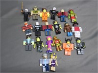Lot of Roblox Minifigures Lots 2