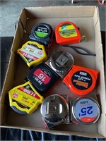 Assorted measuring tapes