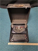 Vintage Remington 5 Type Writer