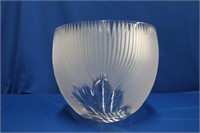 Etched crystal bowl, 8.25 X 7.5"H