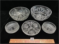 LOT OF CRYSTAL/GLASS DISHES