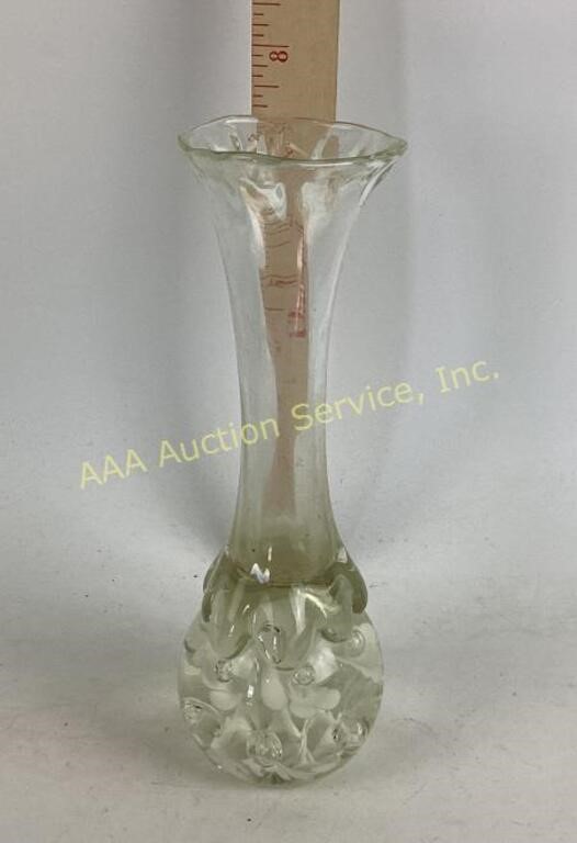 Unsigned St Clair art glass paperweight vase