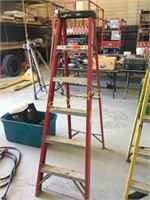 Lite 6' Ladder