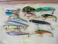 (12) VINTAGE FISHING LURES (HEDDON) ETC