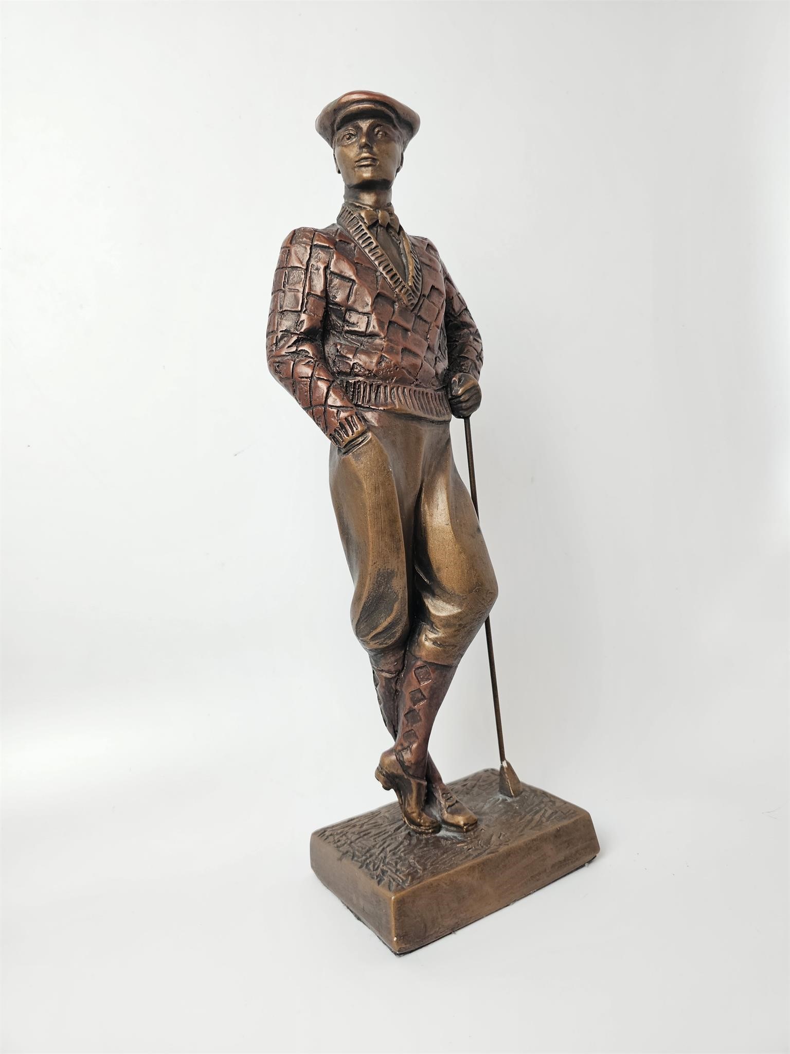 16" austin sculpture golfer statue