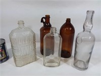 5 bouteilles de verre vintage