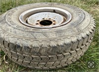 LT 265/75R/R16 tire on Chevrolet Rim