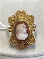 Yellow vintage cameo ring.