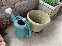 WATERING CAN AND PLANTER