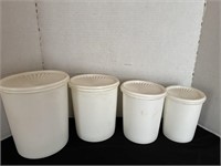 Tupperware canister set