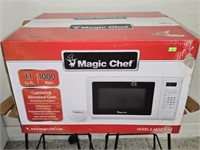 Magic Chef Countertop Microwave Oven UNTESTED