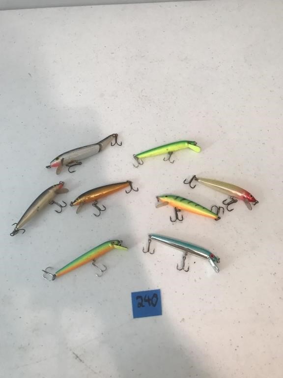 8 Fishing Lures