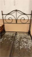 Queen metal headboard w/adjustable bed frame