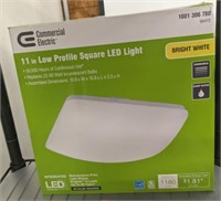 COMMERCIAL ELECTRIC SQUARE LED LIGHT